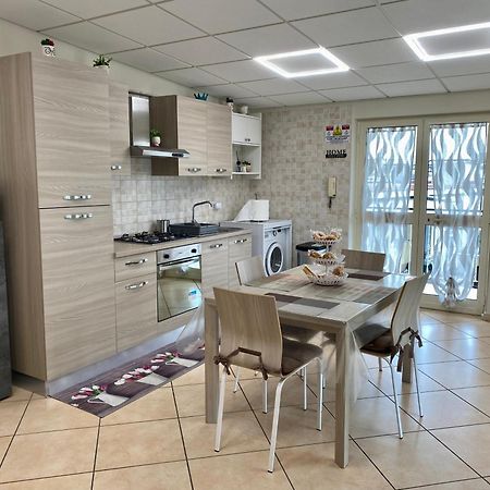 Appartamento Casa Crispino Mansarda N4 Per 3 Persone Frattaminore المظهر الخارجي الصورة